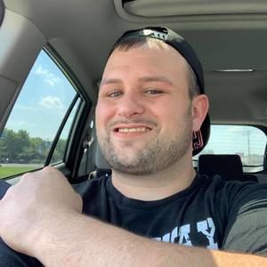 Meet your Posher, Derrick